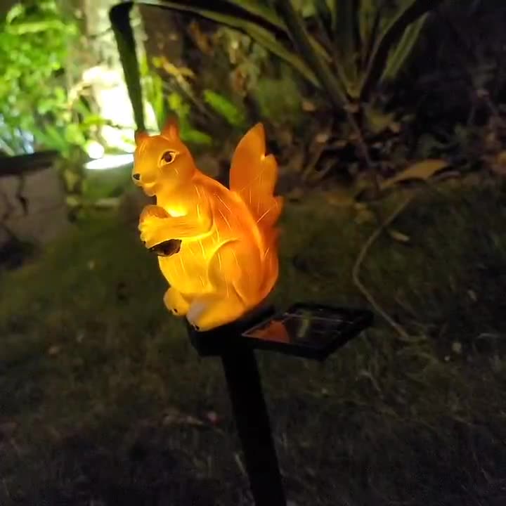 LED Solar Resin Squirrel Groun - Outdoor Lighting Ground Fixtures recension och pris