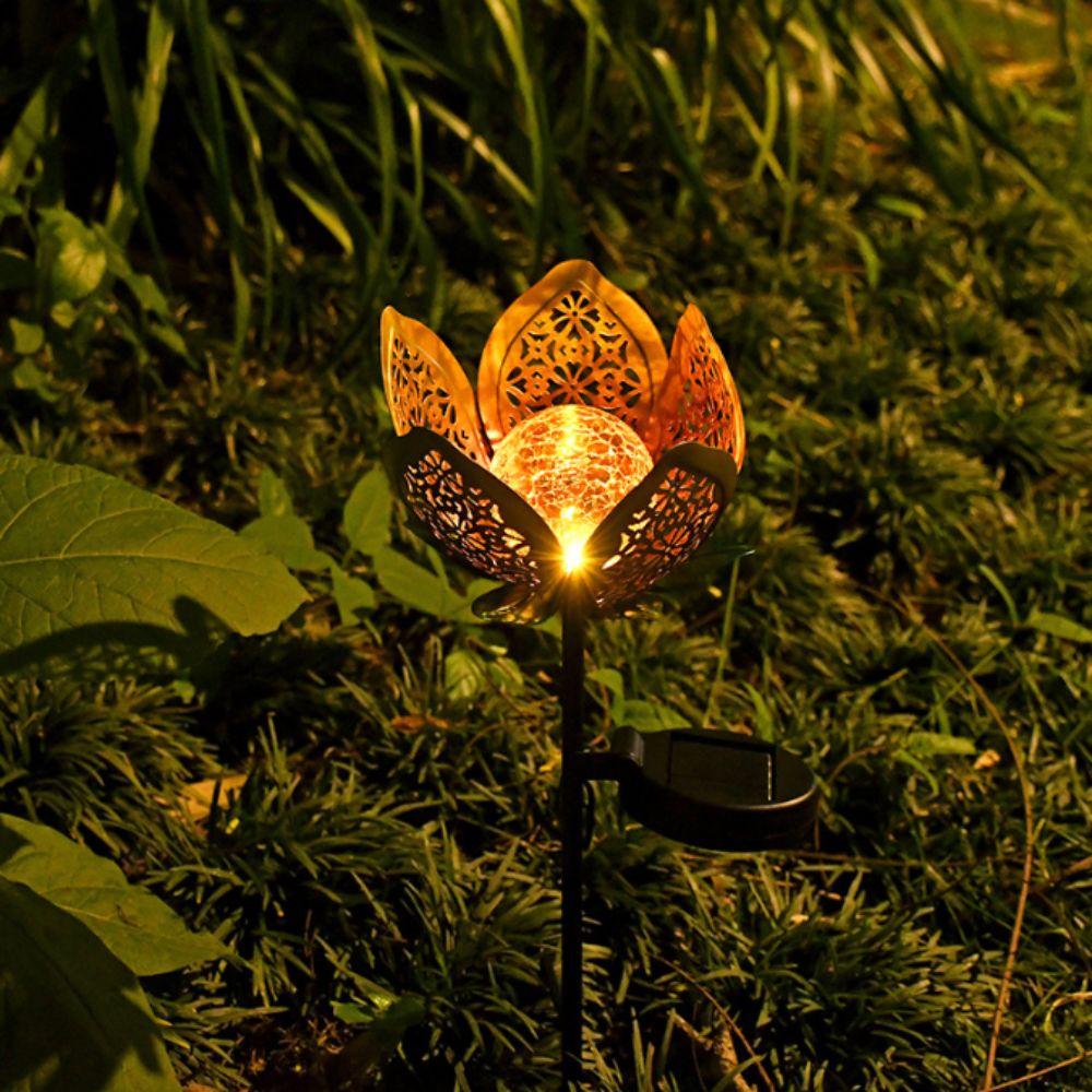 Lotus Shaped Solar Powered Lam - Outdoor Lighting Ground Fixtures recension och pris